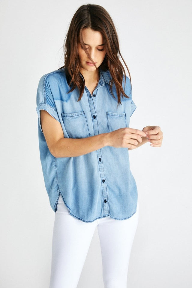 Ash Short Sleeve in Freefall