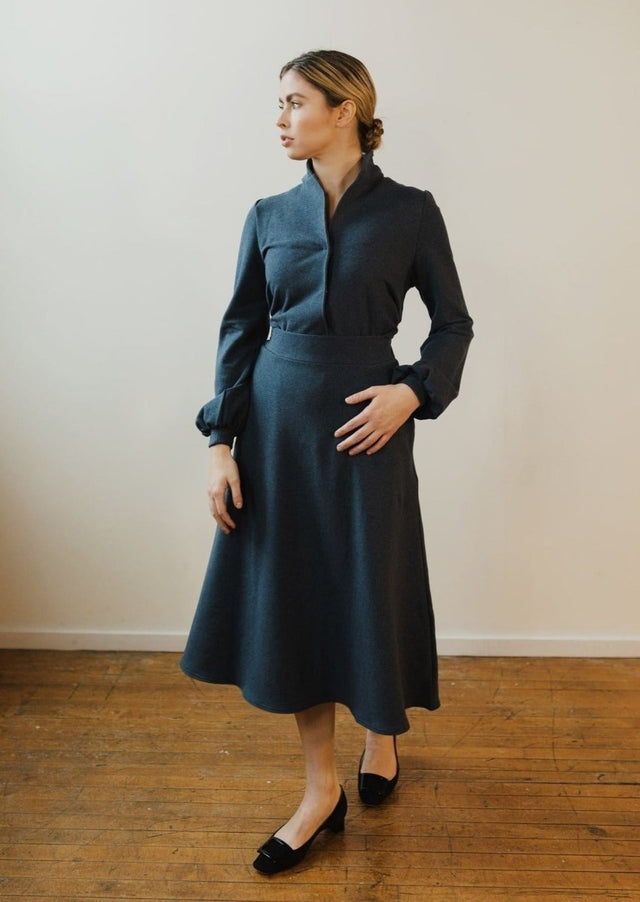 Audrey Zipper Pocket Midi Skirt in Heather Lake