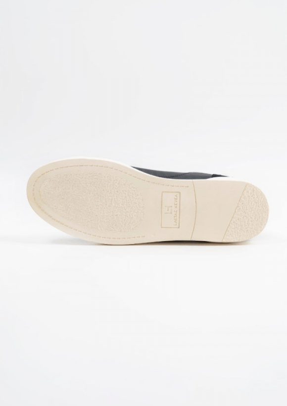 Borås Classic Sneakers in Oyster - Veneka-Sustainable-Ethical-Other-1 People Drop Ship