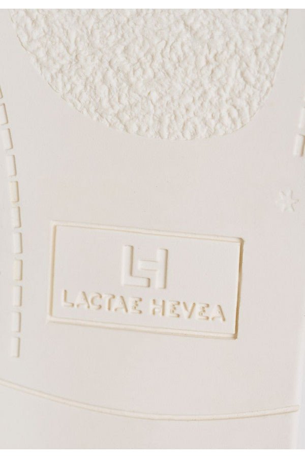 Borås GOT Classic Sneakers in Latte - Veneka-Sustainable-Ethical-Other-1 People Drop Ship
