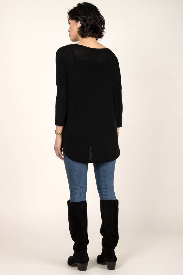 Boxy Pullover in Black - Veneka-Sustainable-Ethical-Tops-Indigenous Drop Ship