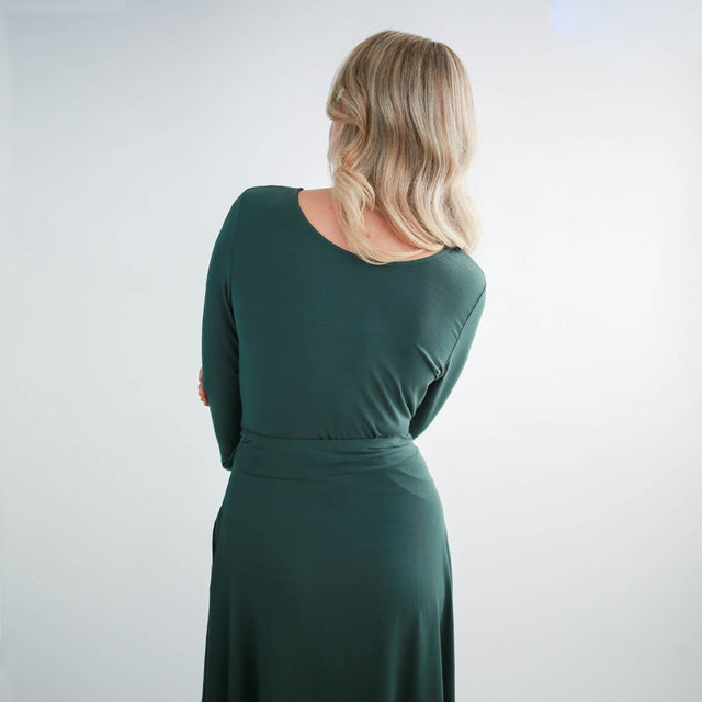 Breakaway Top in Green - Final Sale - Veneka-Sustainable-Ethical-Tops-Encircled Drop Ship