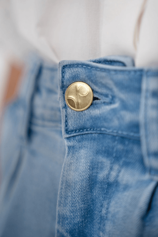 California LAX Barrel Jeans in Sky - Veneka-Sustainable-Ethical-Bottoms-1 People Drop Ship