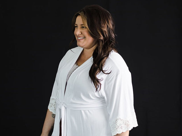 Calla Modal Kimono with Lace in White - Veneka-Sustainable-Ethical-Jackets-Everviolet Drop Ship