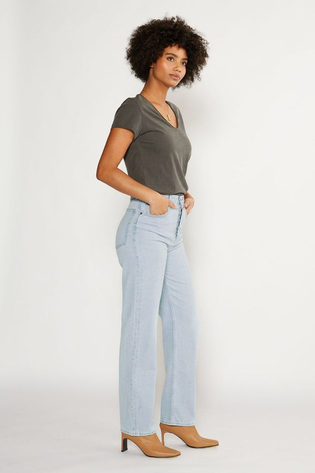 Carine True Straight in Silverwood Lake - Veneka-Sustainable-Ethical-Bottoms-Etica Denim Drop Ship