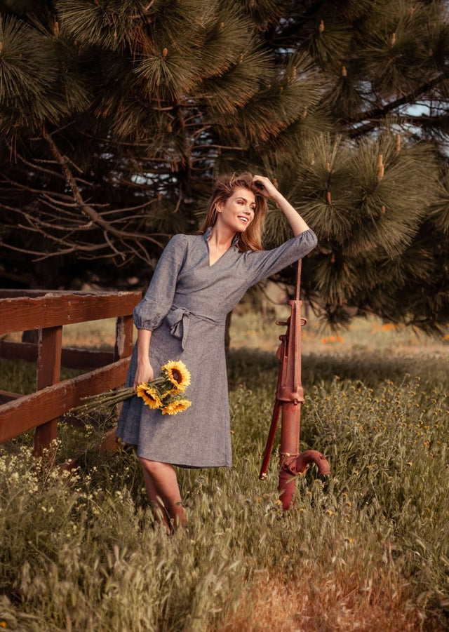 Dress with Puff Sleeves in Grey - Veneka-Sustainable-Ethical-Dresses-Valani Drop Ship