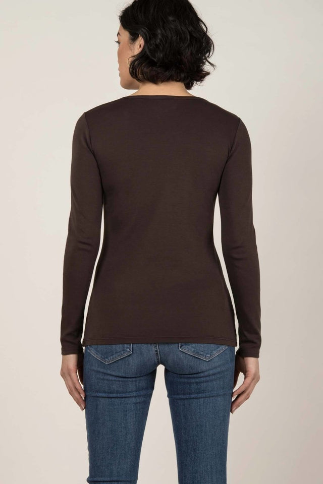 Essential Long Sleeve Scoop Tee in Mink - Veneka-Sustainable-Ethical-Tops-Indigenous Drop Ship