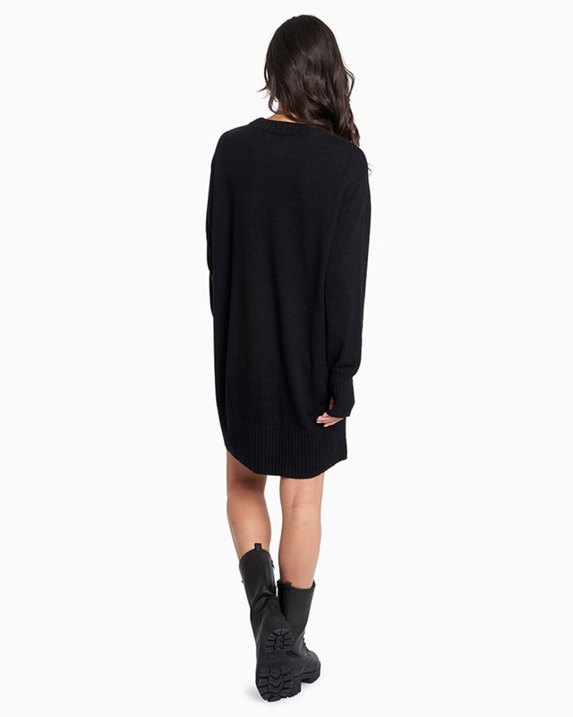 Fern LOVE Sweater Dress in White - Veneka-Sustainable-Ethical-Dresses-YesAnd Drop Ship