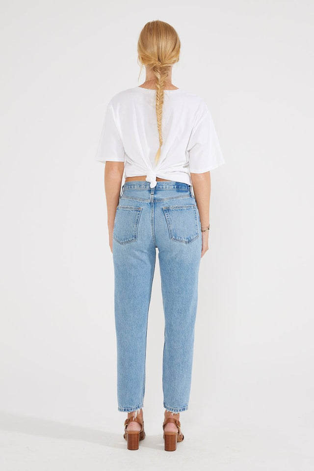 Finn Slim Straight - Sea Wall - Veneka-Sustainable-Ethical-denim-Etica Denim Drop Ship