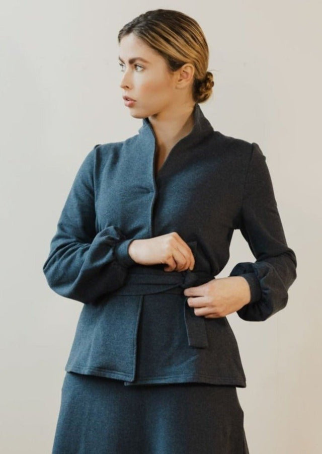 Jackie Tencel Organic Cotton Button-Down in Heather Lake - Veneka-Sustainable-Ethical-Tops-Sonderlier Drop Ship