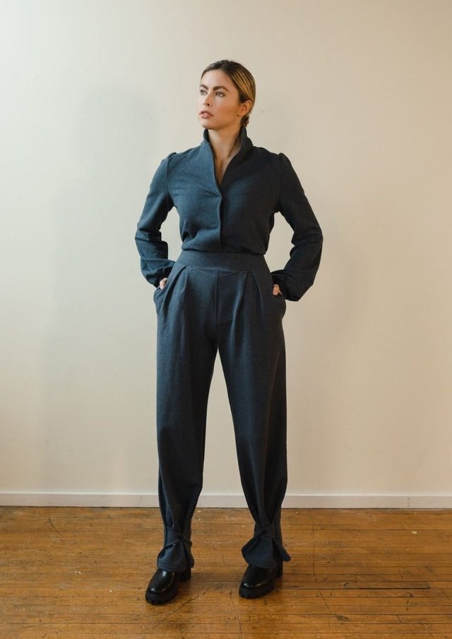Jackie Tencel Organic Cotton Button-Down in Heather Lake - Veneka-Sustainable-Ethical-Tops-Sonderlier Drop Ship