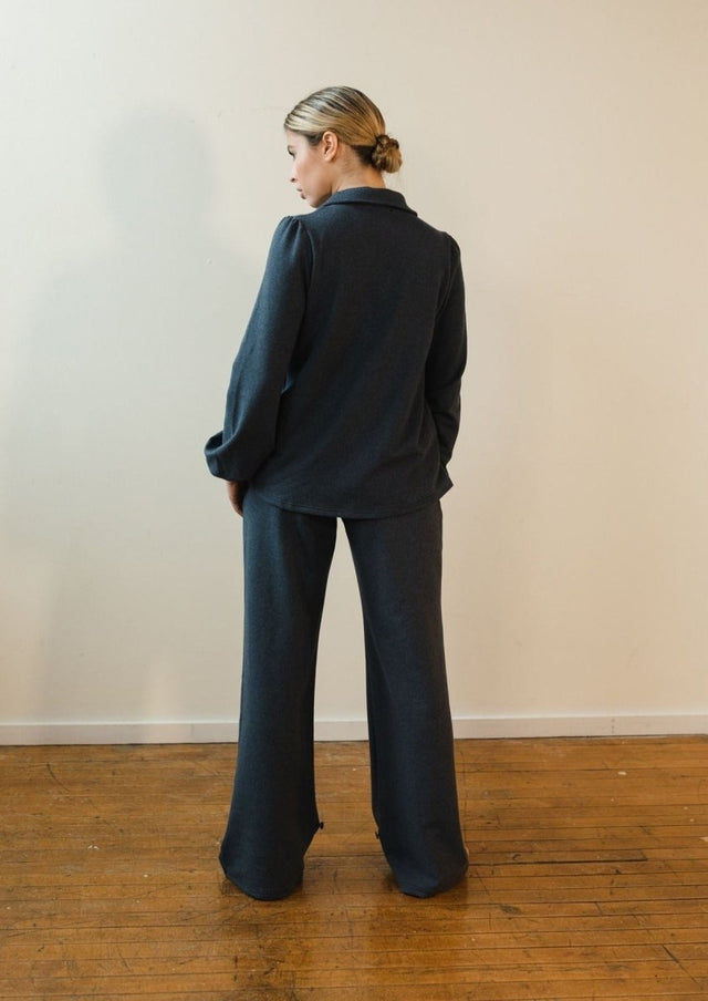 Jackie Tencel Organic Cotton Button-Down in Heather Lake - Veneka-Sustainable-Ethical-Tops-Sonderlier Drop Ship