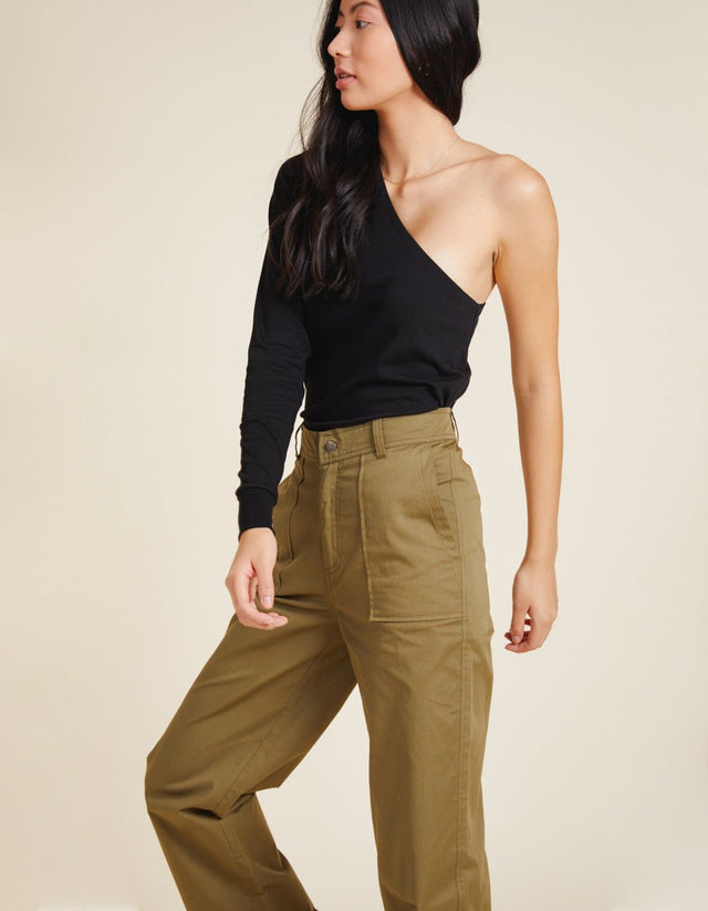 Kiki One Shoulder Tee in Black - Veneka-Sustainable-Ethical-Tops-YesAnd Drop Ship