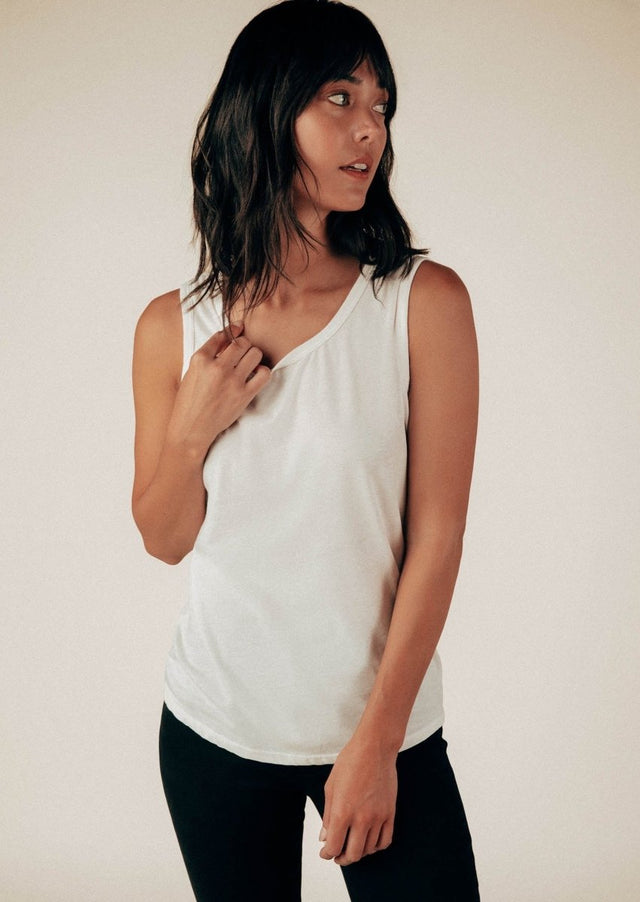Lily Tank Top in White - Veneka-Sustainable-Ethical-Tops-Graceful District Drop Ship