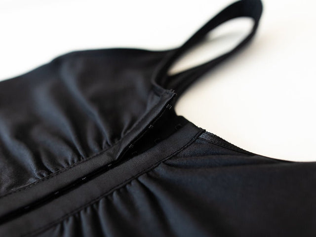 Maia Front Close Bra in Black - Veneka-Sustainable-Ethical-Tops-Everviolet Drop Ship