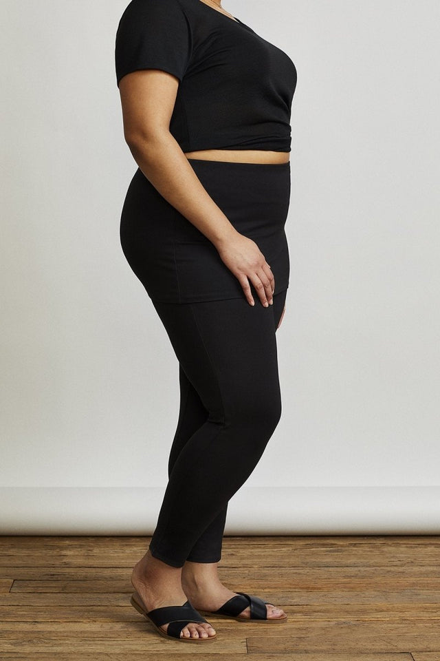 Market Skirted Legging in Black - Veneka-Sustainable-Ethical-Bottoms-Hours Drop Ship