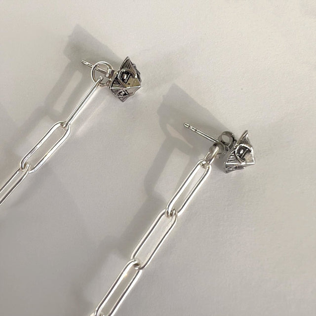 Maude Paper Clip Chain Earring in Silver - Veneka-Sustainable-Ethical--Astor & Orion Drop Ship