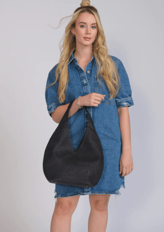 Modern Chic Shoulder Bag in Black - Veneka-Sustainable-Ethical-Bag-Tiradia Cork Drop Ship