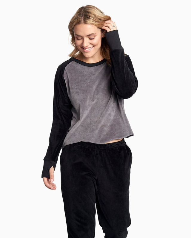 Nat Joggers in Black - Veneka-Sustainable-Ethical-Bottoms-YesAnd Drop Ship
