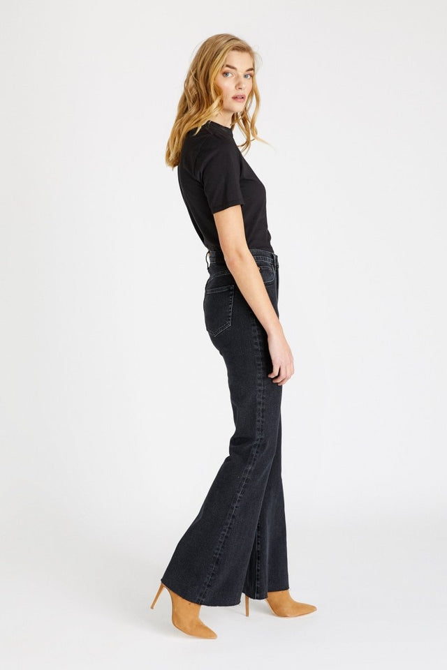 Nina in Black Stone - Veneka-Sustainable-Ethical-Tops-Etica Denim Drop Ship