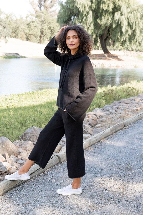 Olivia Crop Knit Pants in Black - Veneka-Sustainable-Ethical-Bottoms-Indigenous Drop Ship