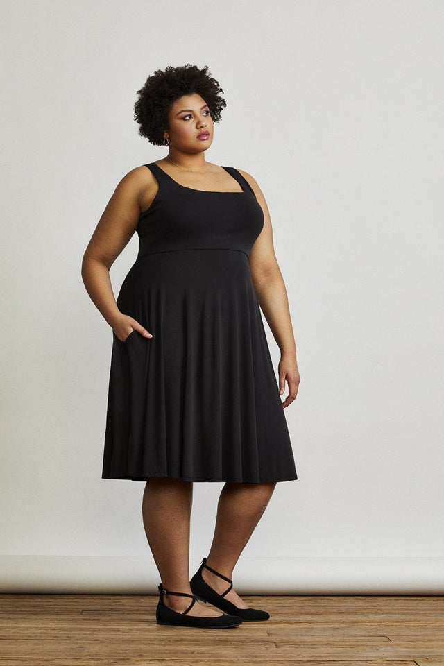 Promenade Dress in Noir - Veneka-Sustainable-Ethical-Dresses-Hours Drop Ship