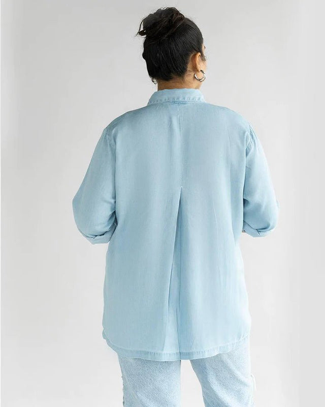 Ready For The World Top in Ocean Blue - Veneka-Sustainable-Ethical-Jackets-Reistor Drop Ship