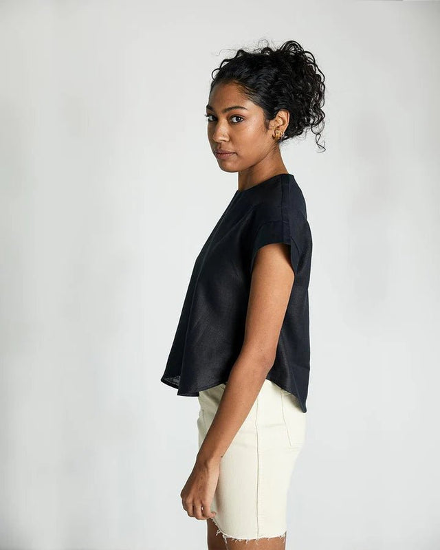 Sandcastle Saturdays Top in Black - Veneka-Sustainable-Ethical-Tops-Reistor Drop Ship