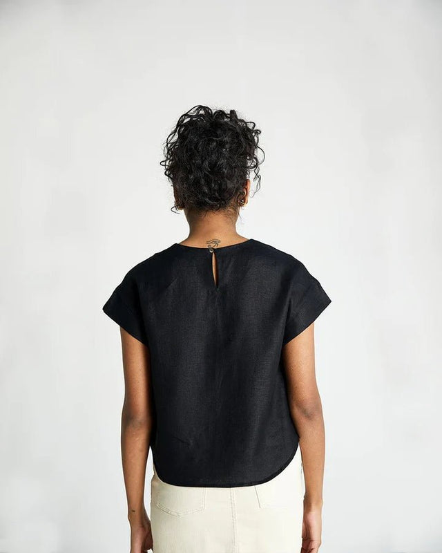 Sandcastle Saturdays Top in Black - Veneka-Sustainable-Ethical-Tops-Reistor Drop Ship