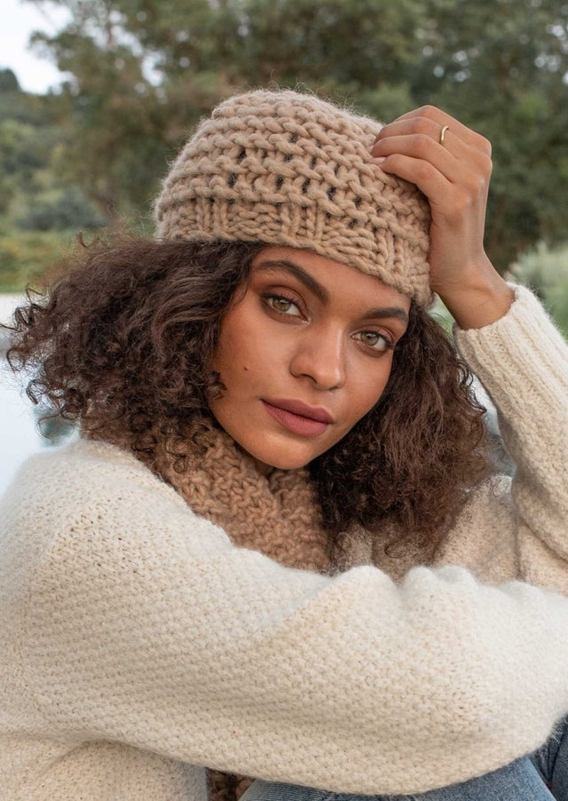 Santa Clara Hat in Beige - Veneka-Sustainable-Ethical-Jackets-Indigenous Drop Ship