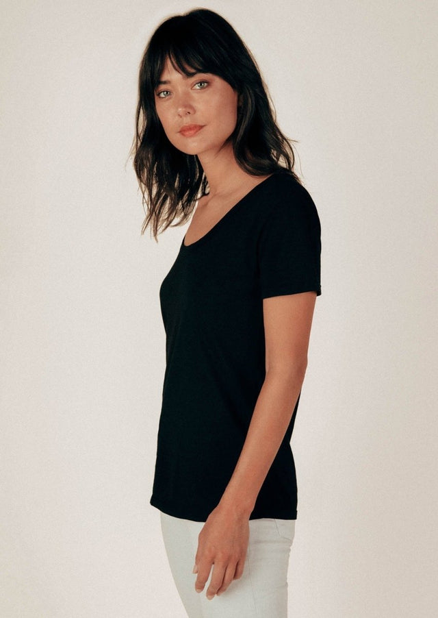 Sophia Scoop Neck Tee in Black - Veneka-Sustainable-Ethical-Tops-Graceful District Drop Ship