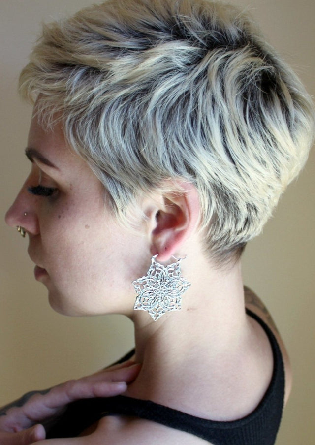 Stella Hoops in Silver - Veneka-Sustainable-Ethical-Jewelry-Astor & Orion Drop Ship
