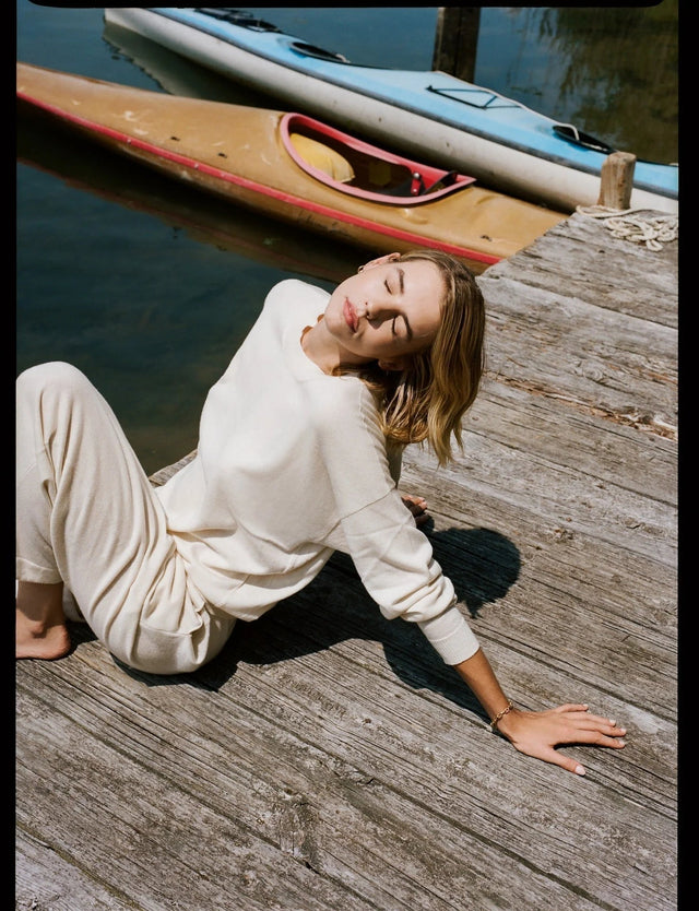 Tahoe Crew Neck Sweater in Ivory - Veneka-Sustainable-Ethical-Tops-Neu Nomads Drop Ship
