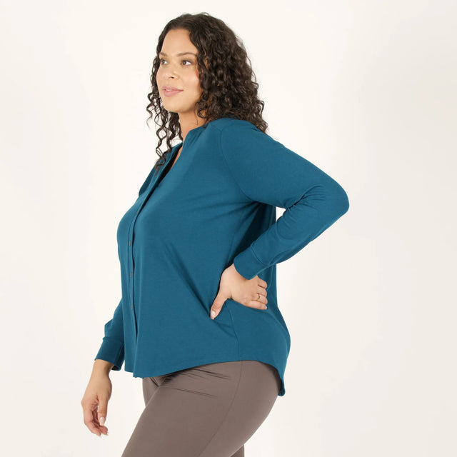 The Comfy Button-Up Shirt in Sapphire - Veneka-Sustainable-Ethical--Encircled Drop Ship Correct