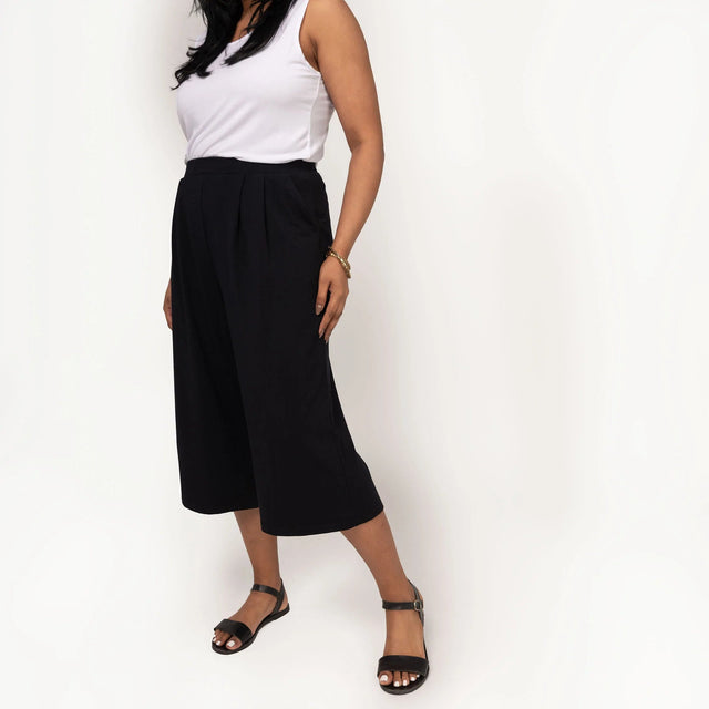 The Comfy Wide Leg Crop in Black - Final Sale - Veneka-Sustainable-Ethical-Bottoms-Encircled Drop Ship