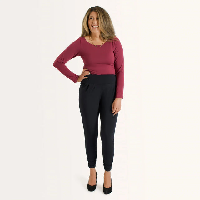 The Effortless Reversible Long Sleeve in Black - Veneka-Sustainable-Ethical-Tops-Encircled Drop Ship Correct