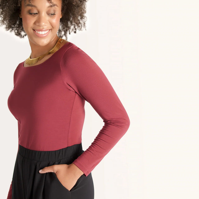 The Effortless Reversible Long Sleeve in Black - Veneka-Sustainable-Ethical-Tops-Encircled Drop Ship Correct