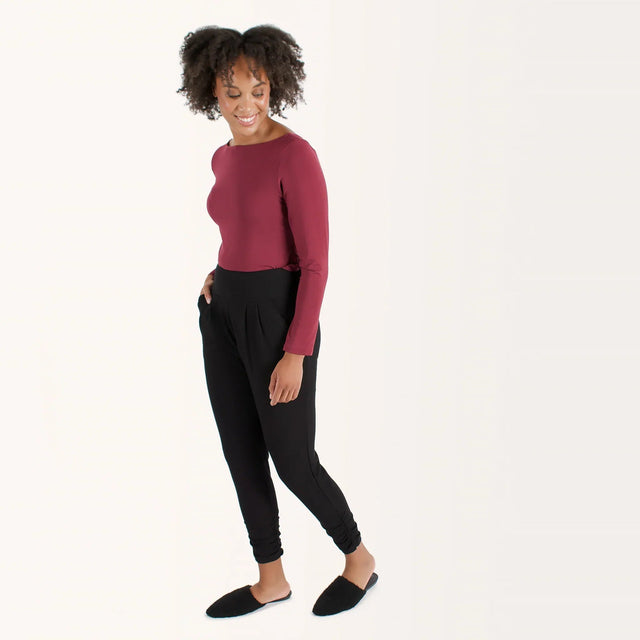 The Effortless Reversible Long Sleeve in Dark Heathered Grey - Veneka-Sustainable-Ethical-Tops-Encircled Drop Ship Correct