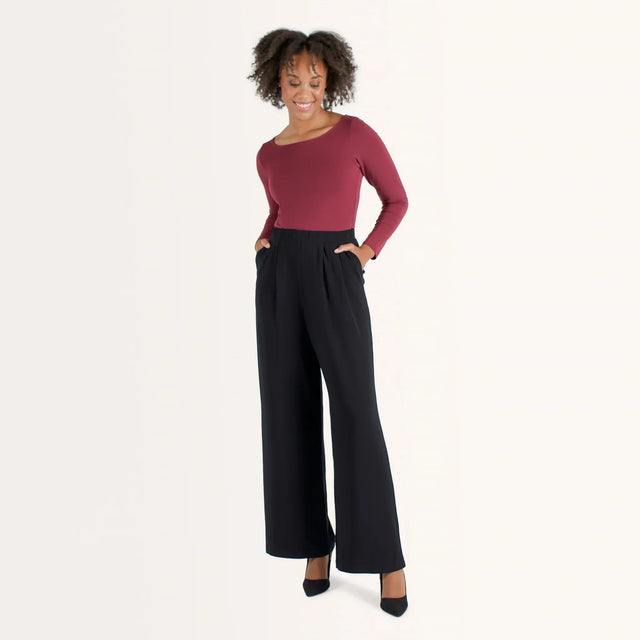 The Effortless Reversible Long Sleeve in Dark Heathered Grey - Veneka-Sustainable-Ethical-Tops-Encircled Drop Ship Correct