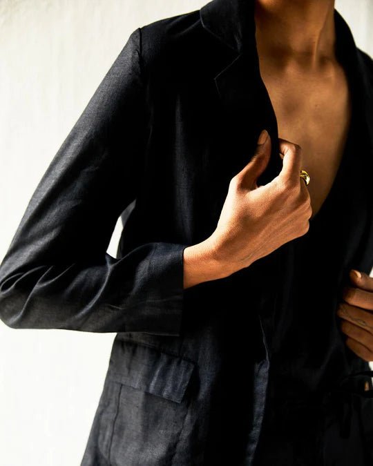 The She's Everything Blazer in Black - Veneka-Sustainable-Ethical-Jackets-Reistor Drop Ship