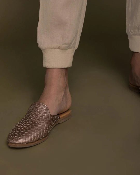 The Summer Sweats in Sand Beige - Veneka-Sustainable-Ethical-Bottoms-Reistor Drop Ship