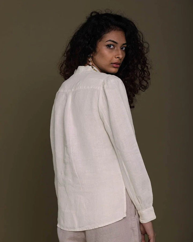 The Wild River Shirt in Shell Off-White - Veneka-Sustainable-Ethical-Jackets-Reistor Drop Ship