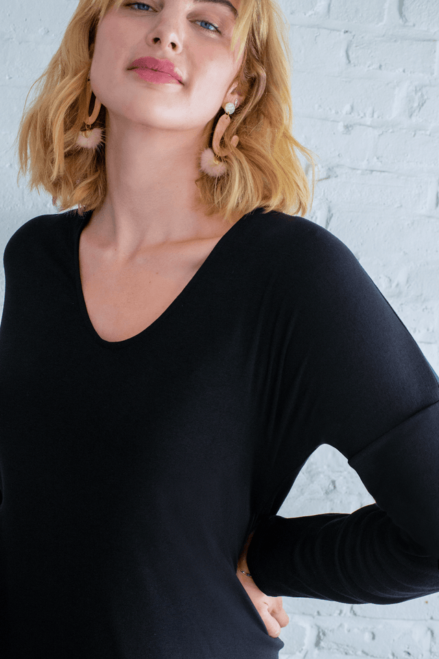 Willow Dress 2.0 in Jet Black - Veneka-Sustainable-Ethical-Dresses-Hours Drop Ship