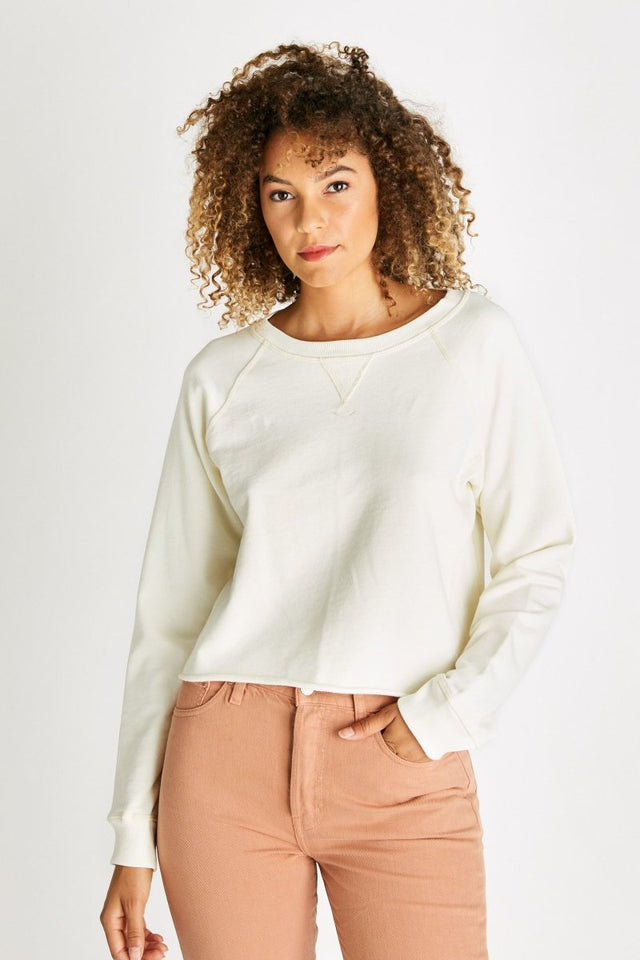 Yara Sweatshirt in Cream - Veneka-Sustainable-Ethical-Tops-Etica Denim Drop Ship