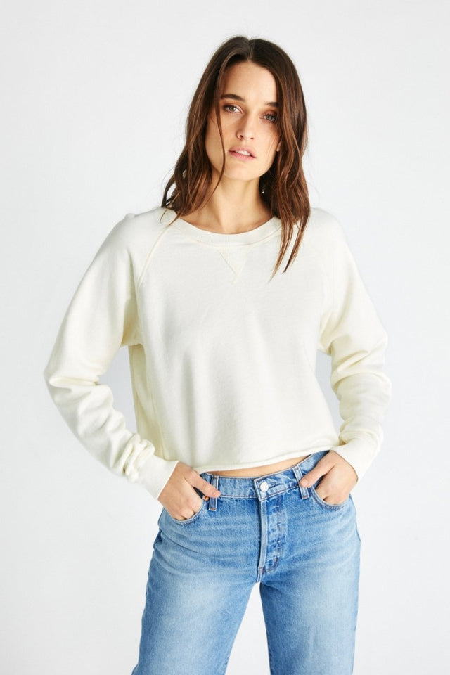 Yara Sweatshirt in Cream - Veneka-Sustainable-Ethical-Tops-Etica Denim Drop Ship