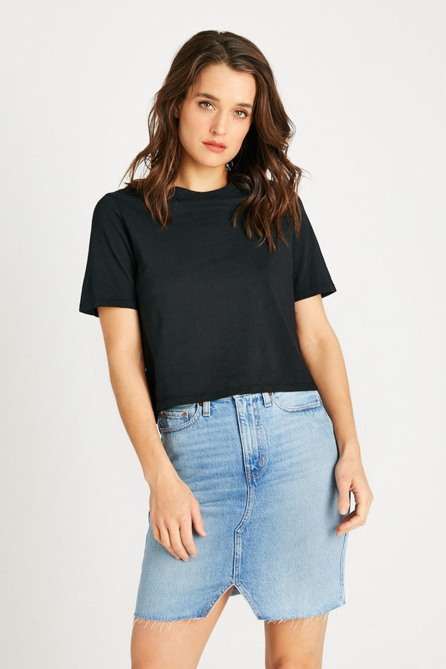 Zoe Tee in Black - Veneka-Sustainable-Ethical-Tops-Etica Denim Drop Ship